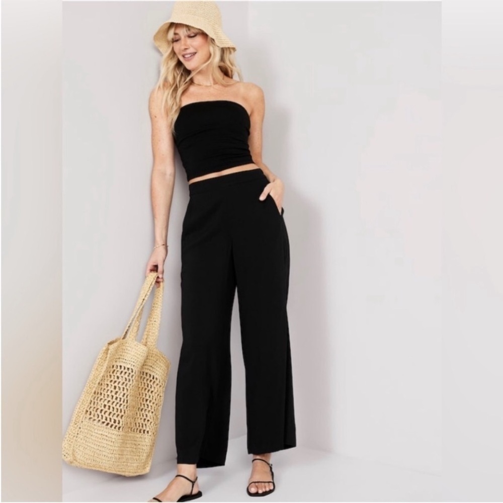 AS IS! Old Navy Black High-Waisted Playa Soft-Spun Wide-Leg Pants 🚕